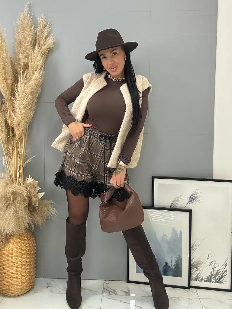 Kárované šortky s čipkou ALICA - next