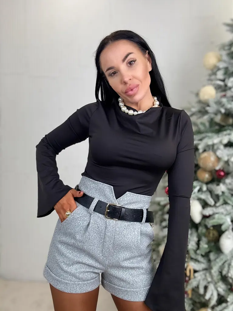 Svetlosivé hrubé šortky s opaskom KALISA