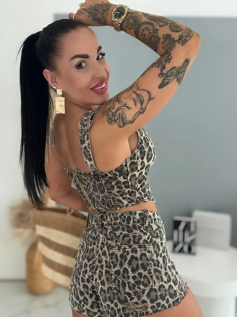 Džínsové šortky s leopardím vzorom SOFT - next